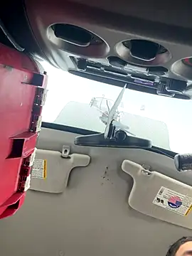 QueenM3 online show from 12/15/25, 09:30