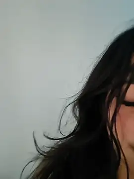 Snapshot of ElaRuil69 chatting on 07/12/26, 03:19 ElaRuil69 online show from 07/12/26, 03:19