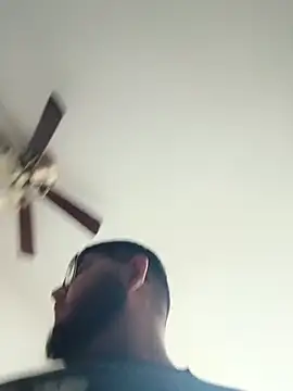 Snapshot of Bigdaddy-Marc chatting on 03/03/26, 04:29 Bigdaddy-Marc online show from 03/03/26, 04:29