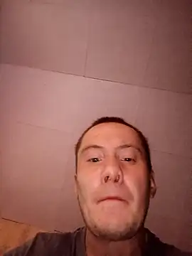 Vajs87 online show from 11/03/25, 09:21