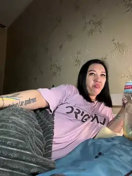 Naughtbaby 2025 online show from 03/03/25, 07:49