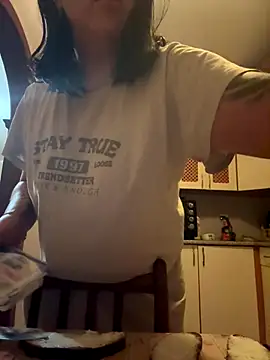 Snapshot of Naughtbaby_2025 chatting on 11/06/25, 02:45 Naughtbaby 2025 online show from 11/06/25, 02:45