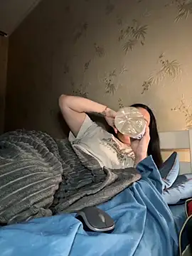 Snapshot of Naughtbaby_2025 chatting on 11/23/25, 03:39 Naughtbaby 2025 online show from 11/23/25, 03:39