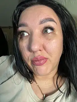 Snapshot of Naughtbaby_2025 chatting on 11/25/25, 04:01 Naughtbaby 2025 online show from 11/25/25, 04:01