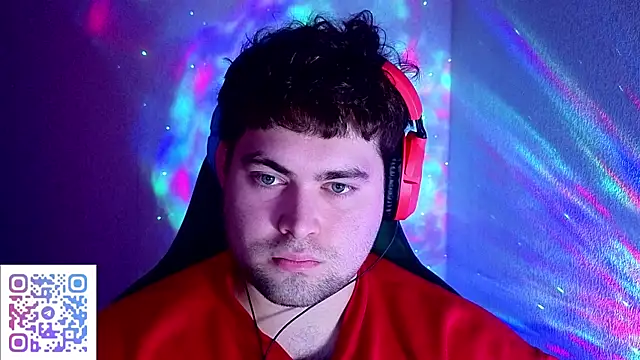 Snapshot of Mars_I chatting on 10/13/25, 06:57 Mars I online show from 10/13/25, 06:57