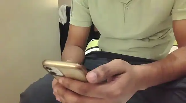 Snapshot of gurgaonplayboy88 chatting on 03/02/25, 12:54 gurgaonplayboy88 online show from 03/02/25, 12:54