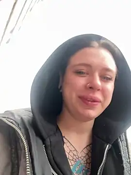 AlishaPrettyBlade online show from 04/03/26, 08:12