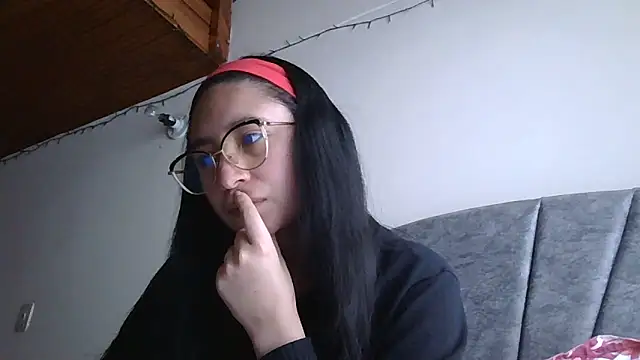 Arielle lov online show from 12/02/25, 07:42