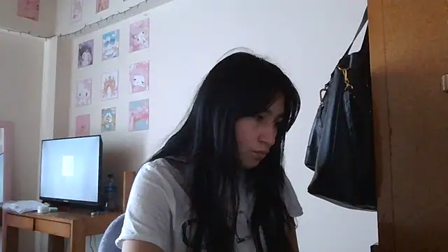 Arielle lov online show from 12/05/25, 06:59