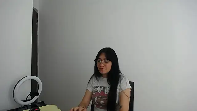 Arielle lov online show from 02/11/26, 11:37