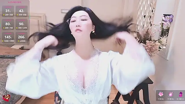 Tingdie online show from 12/18/25, 02:12