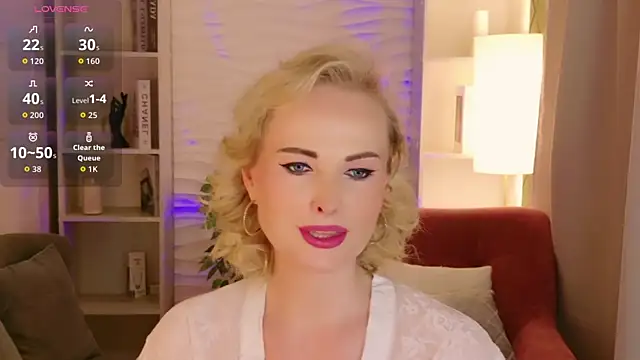 Snapshot of Sandra_Kind chatting on 05/12/26, 05:37 Sandra Kind online show from 05/12/26, 05:37