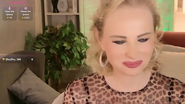 Snapshot of Sandra_Kind chatting on 06/03/26, 05:32 Sandra Kind online show from 06/03/26, 05:32