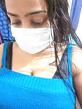 COZY ROZI online show from 09/09/25, 04:39