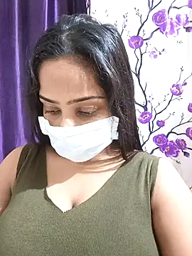 COZY ROZI online show from 09/22/25, 04:20