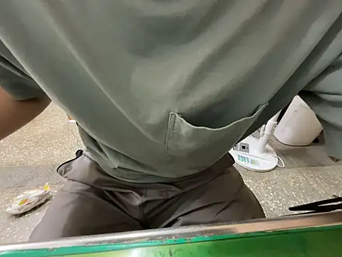 Snapshot of hanjason chatting on 04/13/26, 07:03 hanjason online show from 04/13/26, 07:03