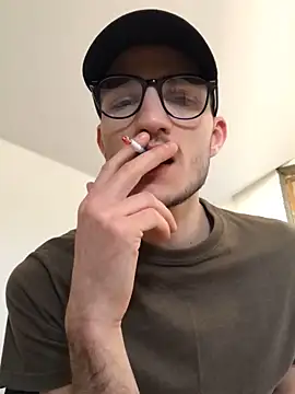 yoyoboy988 online show from 03/08/25, 12:41