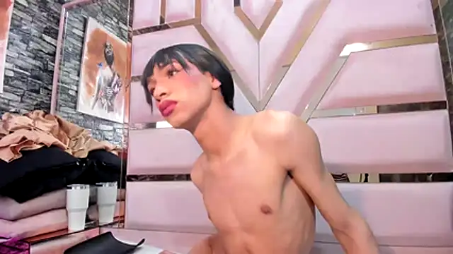 Snapshot of Danny_Luxx chatting on 04/05/26, 01:36 Danny Luxx online show from 04/05/26, 01:36