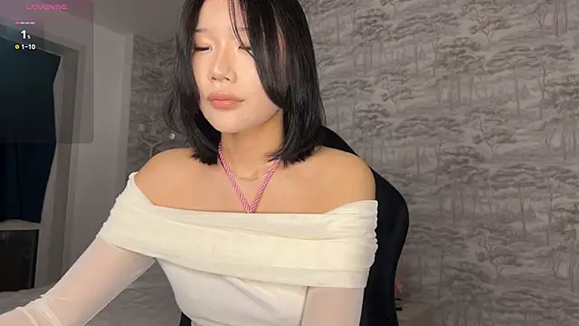 Snapshot of Asian_Vi chatting on 05/11/26, 08:39 Asian Vi online show from 05/11/26, 08:39