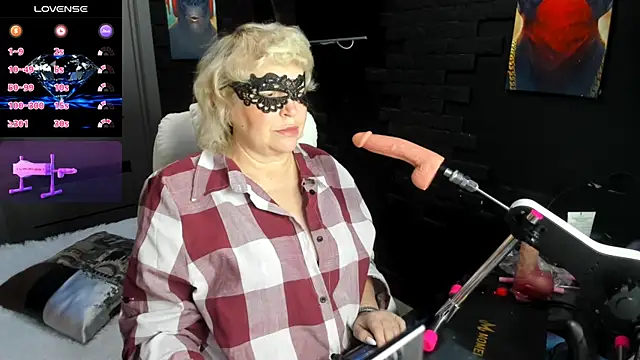 LaylaLayla7 online show from 12/19/25, 06:20