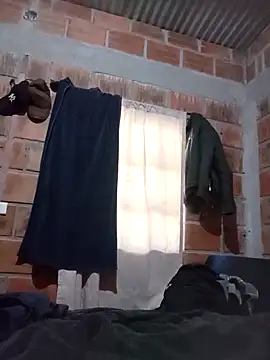 Snapshot of Mycansonhot chatting on 10/21/25, 02:40 Mycansonhot online show from 10/21/25, 02:40