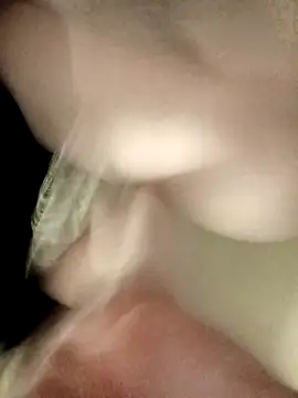 Snapshot of olviasssl77 chatting on 10/08/25, 08:01 olviasssl77 online show from 10/08/25, 08:01