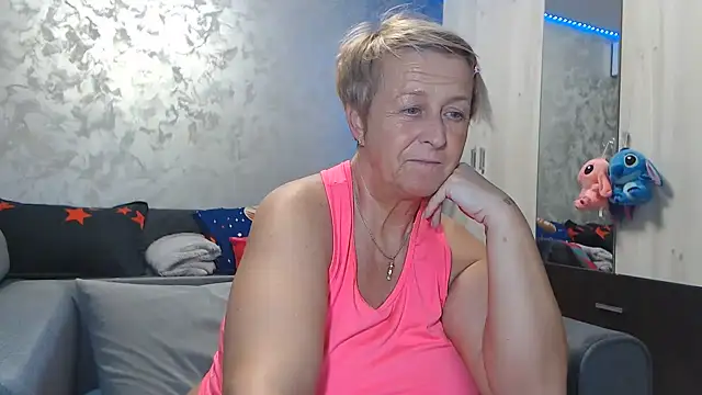 RosesandLillies online show from 03/13/26, 06:25