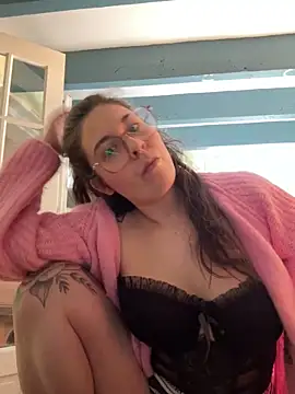 Rosiee69  online show from 03/02/25, 07:12