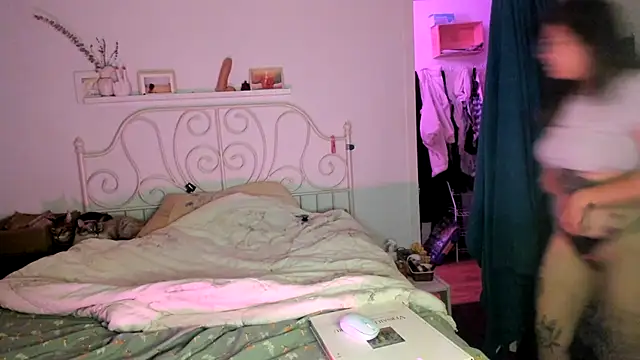 Rosiee69  online show from 09/27/25, 11:10