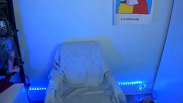 Snapshot of Rosiee69_ chatting on 04/26/26, 01:42 Rosiee69 online show from 04/26/26, 01:42