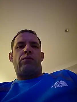 Snapshot of Nidge251 chatting on 03/21/26, 04:50 Nidge251 online show from 03/21/26, 04:50