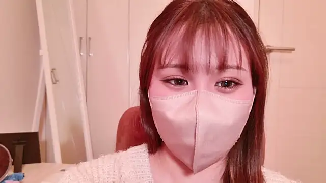 noa chi online show from 03/07/25, 06:13