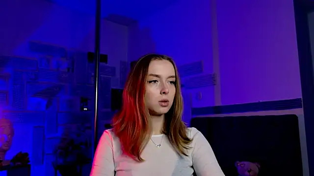 JenniferGraces online show from 03/22/25, 04:37