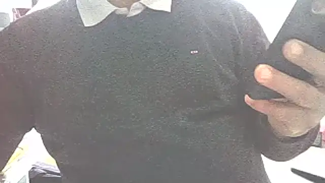 Snapshot of francoisM45 chatting on 02/24/25, 08:06 francoisM45 online show from 02/24/25, 08:06