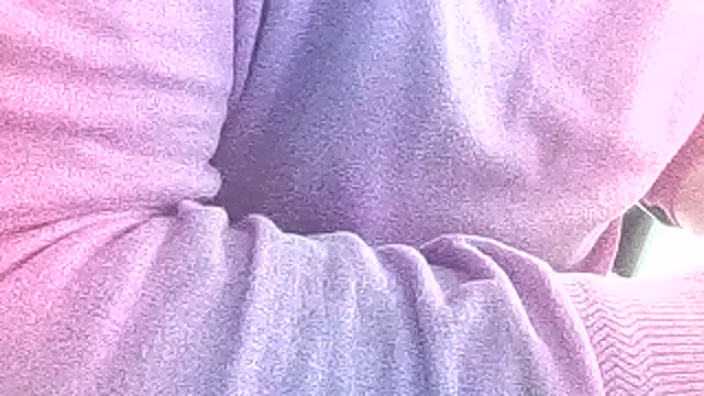 Snapshot of francoisM45 chatting on 12/01/25, 08:30 francoisM45 online show from 12/01/25, 08:30