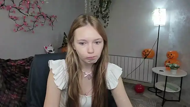 boozekirs  online show from 10/30/25, 03:41