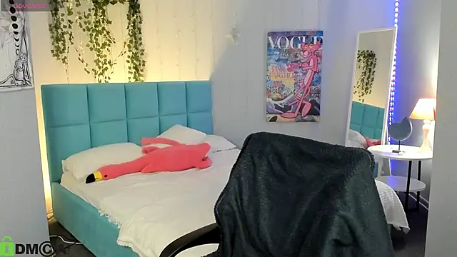 Snapshot of boozekirs_ chatting on 03/17/26, 03:00 boozekirs online show from 03/17/26, 03:00