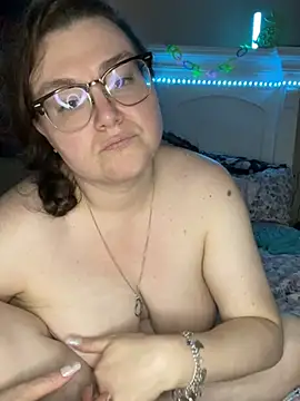 HTXBELLE online show from 03/19/25, 10:33