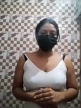 Snapshot of cuteangel9999 chatting on 02/20/25, 08:36 cuteangel9999 online show from 02/20/25, 08:36