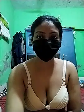 Snapshot of cuteangel9999 chatting on 03/02/25, 03:56 cuteangel9999 online show from 03/02/25, 03:56