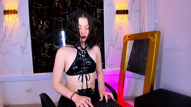 Guxplo  online show from 03/20/25, 08:51