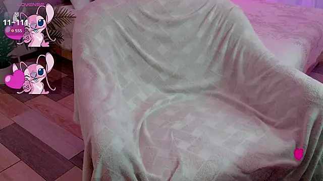 Snapshot of baby_debbie chatting on 12/13/25, 09:53 baby debbie online show from 12/13/25, 09:53