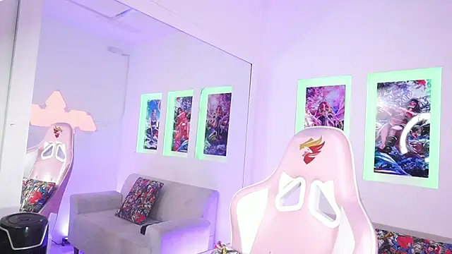 SaharaKramer online show from 03/10/25, 10:24