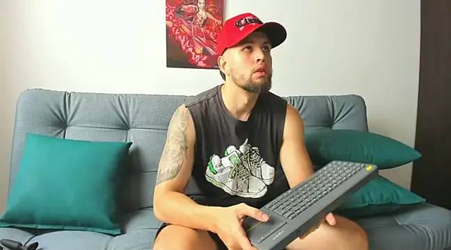 bastianwatson10 online show from 03/15/25, 04:54