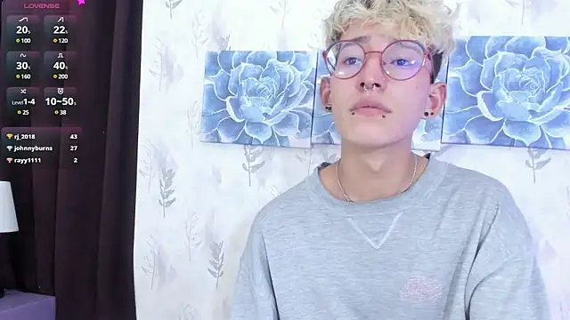 iiangel  online show from 02/26/25, 10:36