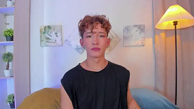 iiangel  online show from 12/03/25, 03:14