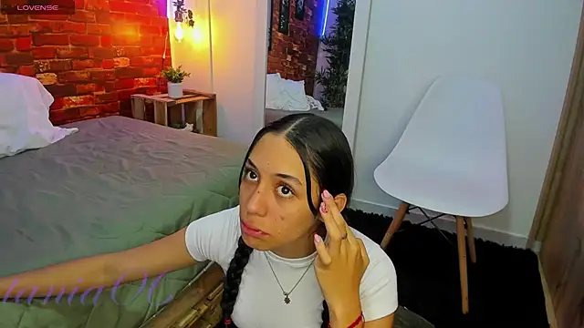 TANIA 06 online show from 02/24/25, 04:36