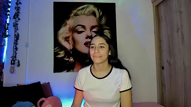 TANIA 06 online show from 10/15/25, 01:00