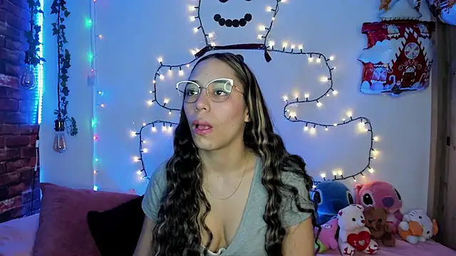 TANIA 06 online show from 12/21/25, 01:40