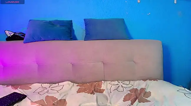 Vicky Miller 05 online show from 02/27/25, 10:53